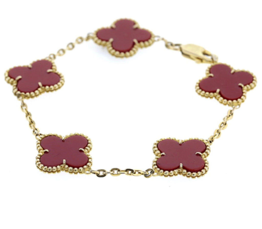 Bezauberndes Glücksarmband